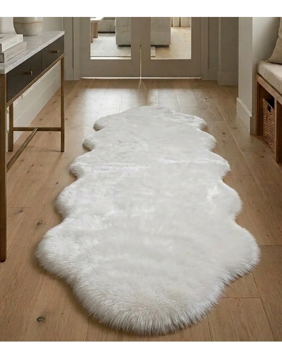 Carpet Dekor İthal Peluş Yumuşak Dekoratif Halı Simetrik Desen Beyaz