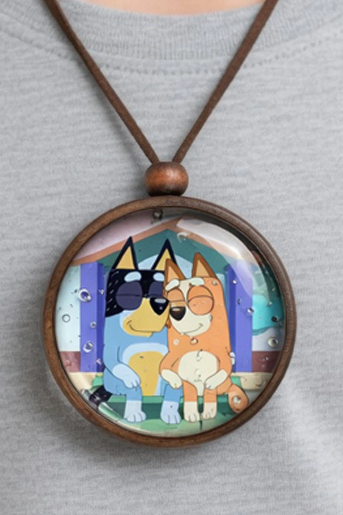 Maun Ahşap Bluey Figürlü Kolye - 35mm El Yapımı Ayarlanabilir Kolye