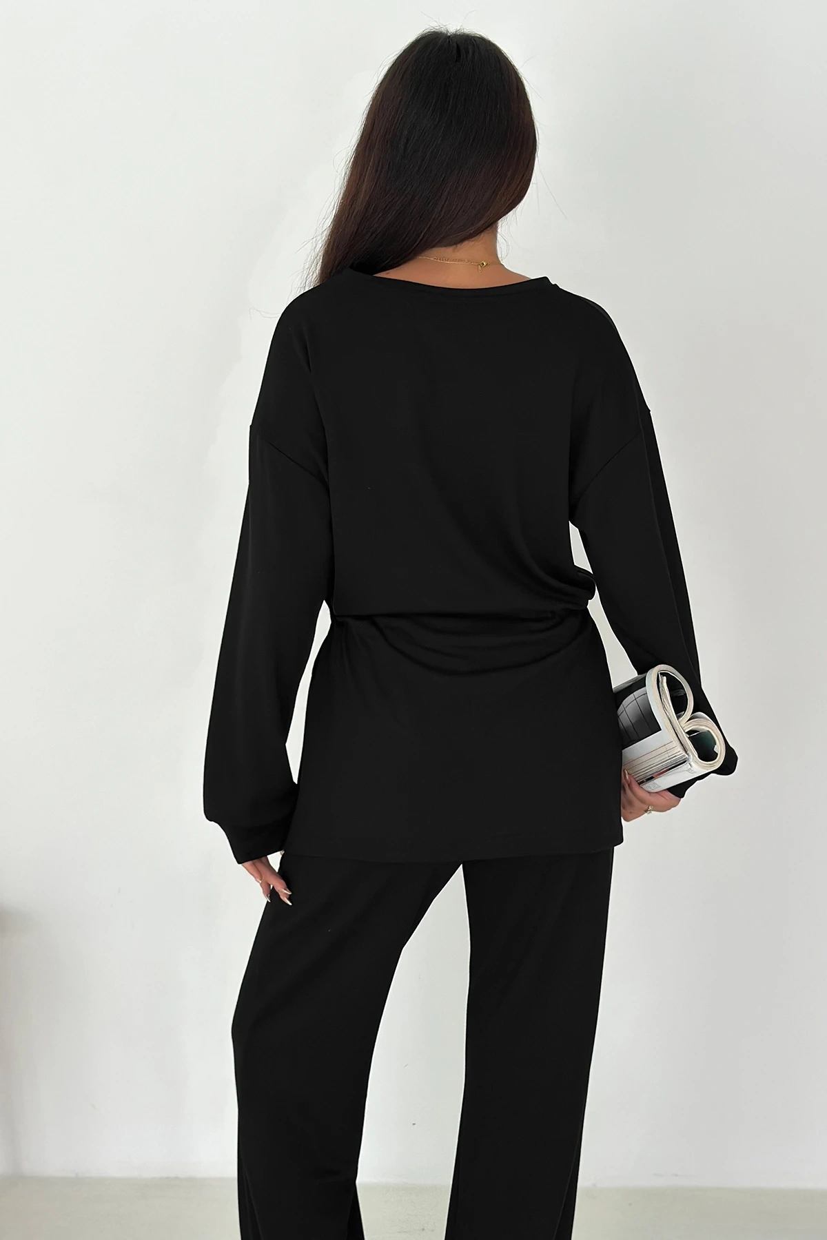 Beli Bağcıklı Yanı Yırtmaçlı Modal Takım