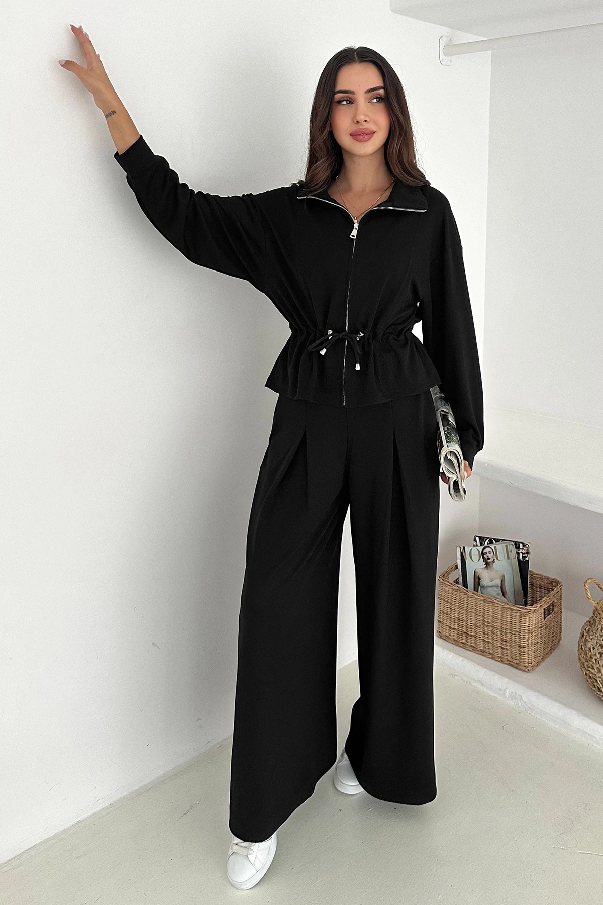 Fermuarlı Bel Detaylı Palazo Pantolonlu Modal Takım