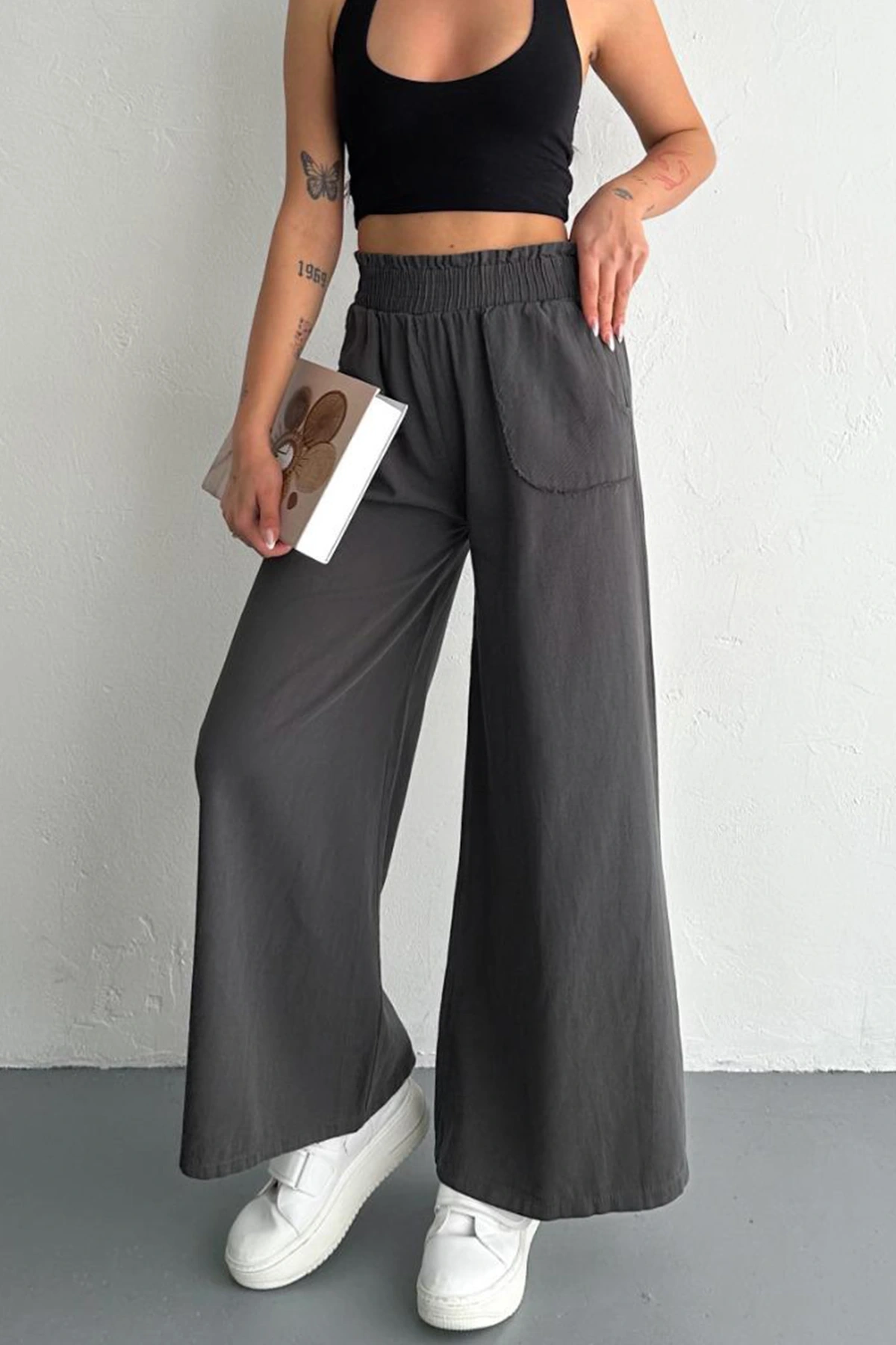 Kadın Bel Lastikli Cepli Bol Paça Koton Füme Pantolon