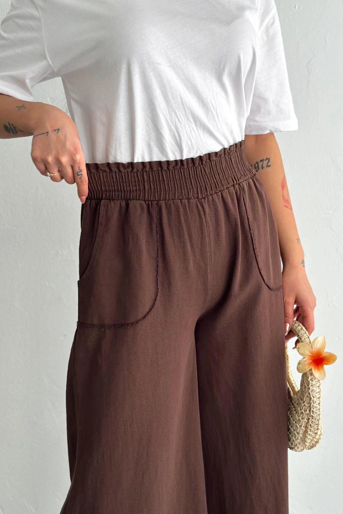 Kadın Bel Lastikli Cepli Bol Paça Koton Kahve Pantolon