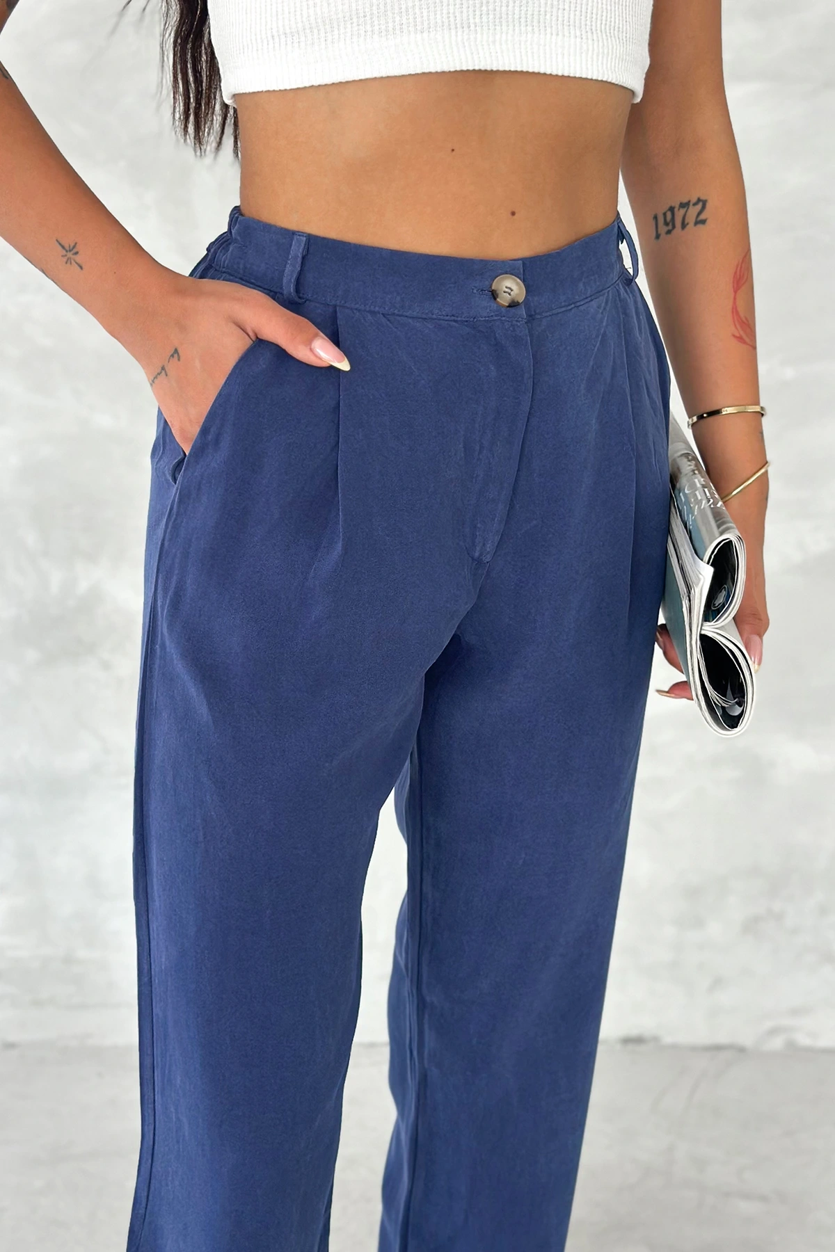 Kadın Eco-Touch Pantolon – Cepli, Lastikli Bel, Günlük Rahat Kesim Lacivert