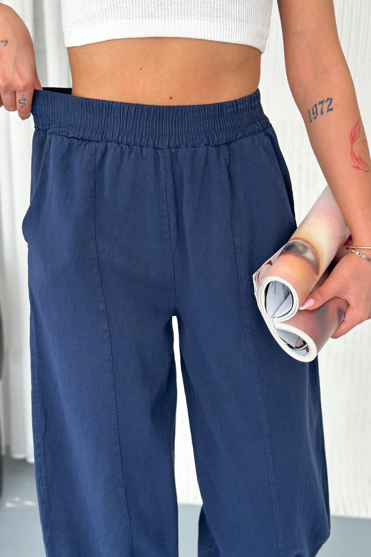 Kadın Pamuklu Bel Lastikli Dikiş Detaylı Lacivert Gabardin Kumaş Pantolon