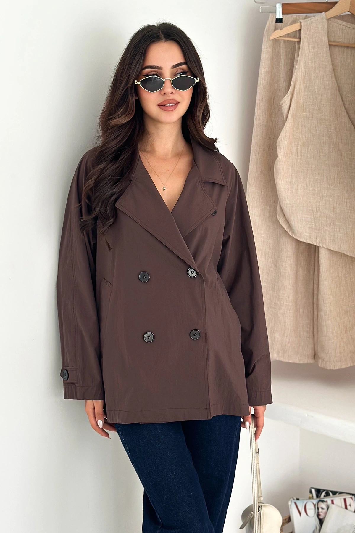 Kısa Trençkot Düğmeli Acı Kahve