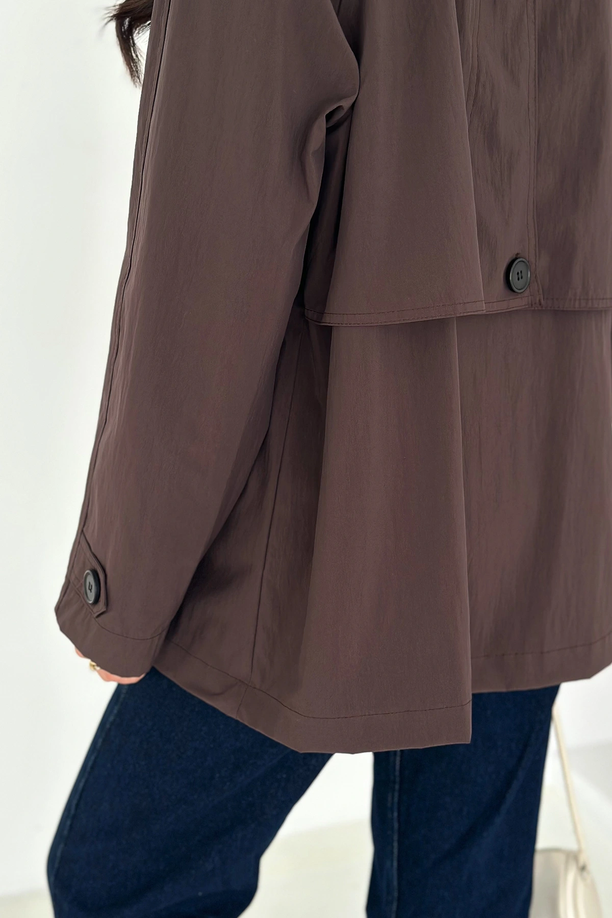 Kısa Trençkot Düğmeli Acı Kahve