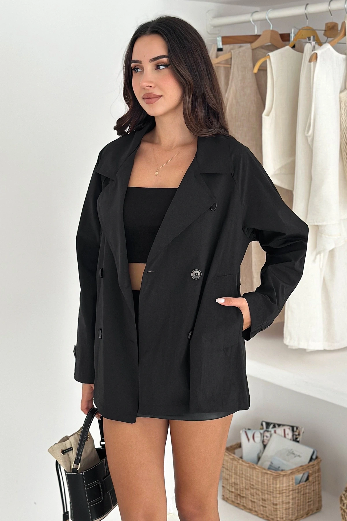 Kısa Trençkot Düğmeli Siyah