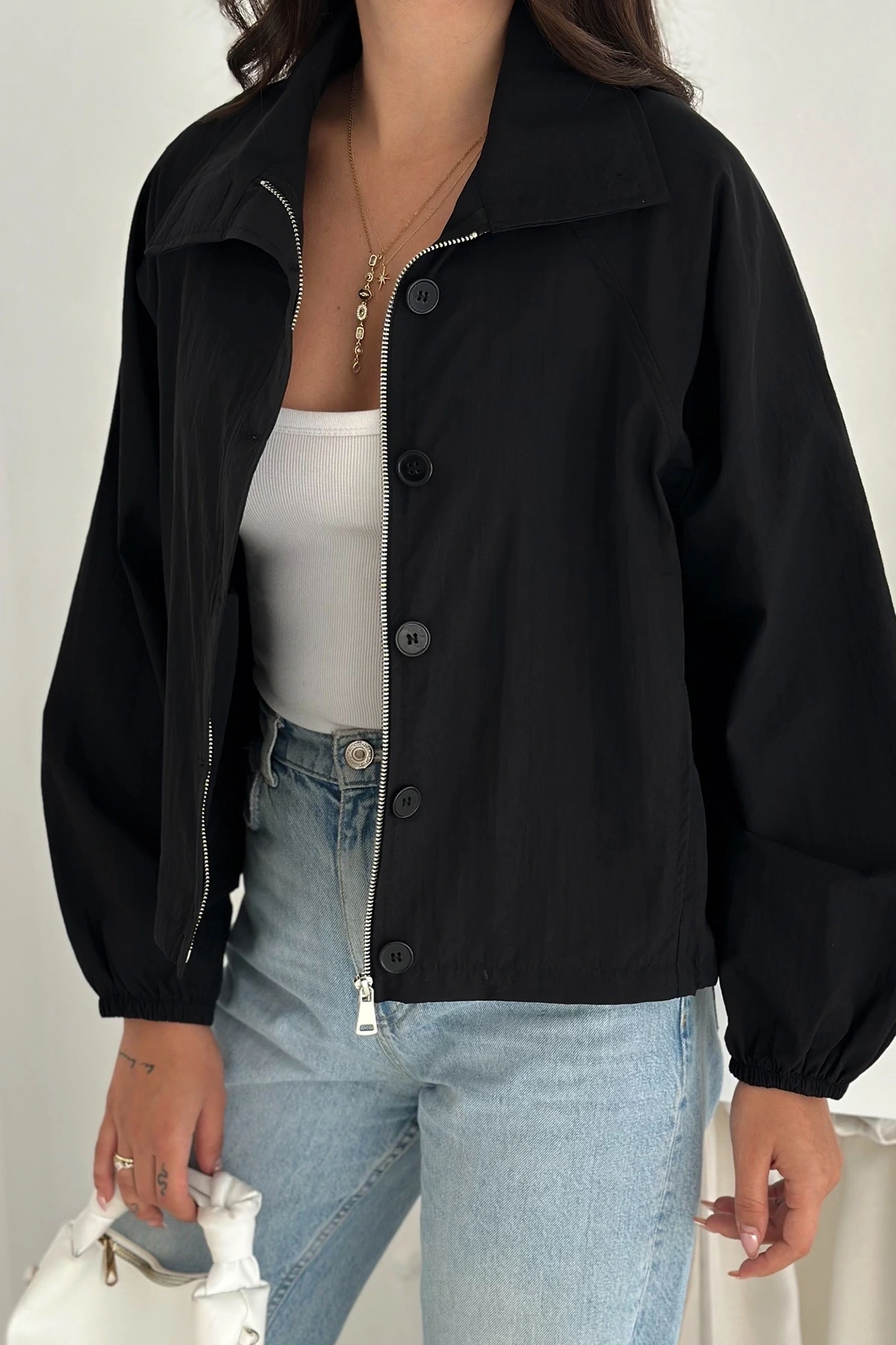 Stoperli Düğmeli Siyah Ceket