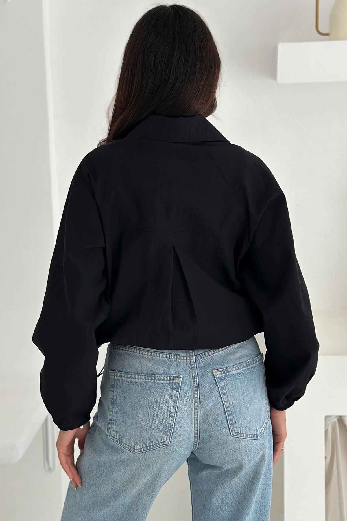 Stoperli Düğmeli Siyah Ceket