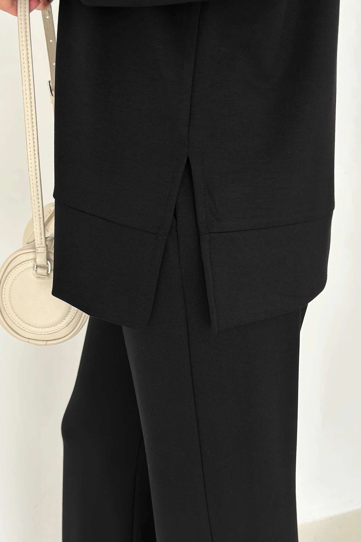 Yanı Yırtmaçlı Basic Modal Takım