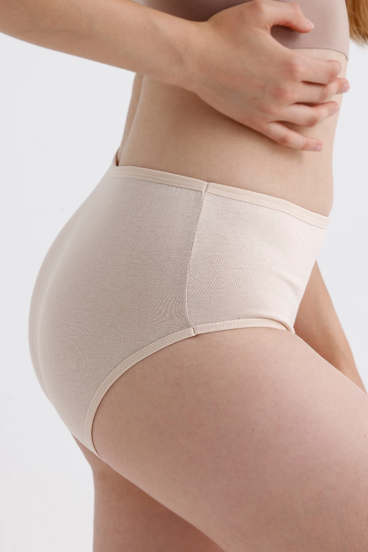 Yüksek Bel Pamuklu 7Li Paket Bato Külot Ten