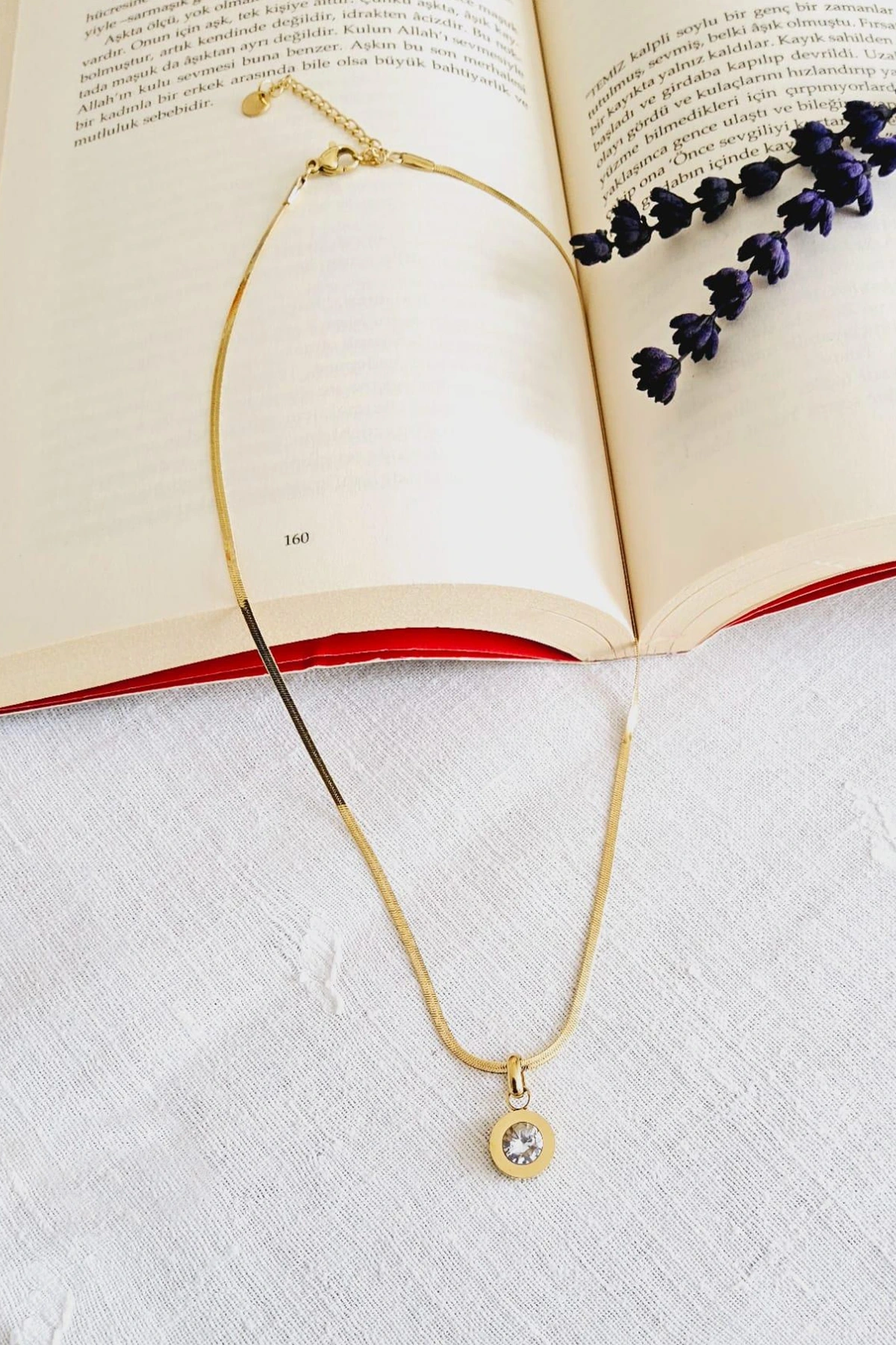 Zarif Tek Taş Paslanmaz Çelik Kolye