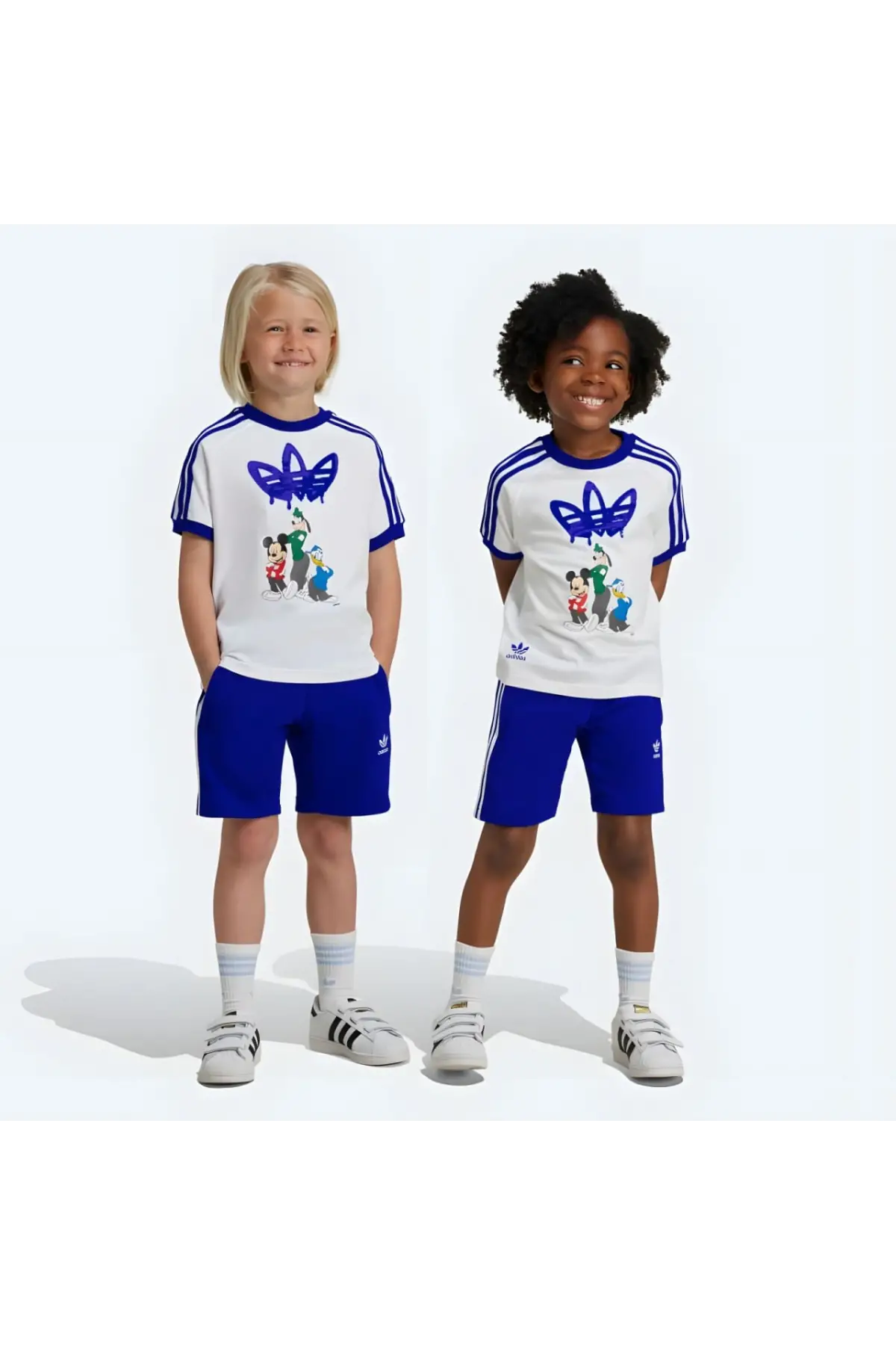 Erkek Çocuk Friends Baskılı Mavi Yazlık Takım