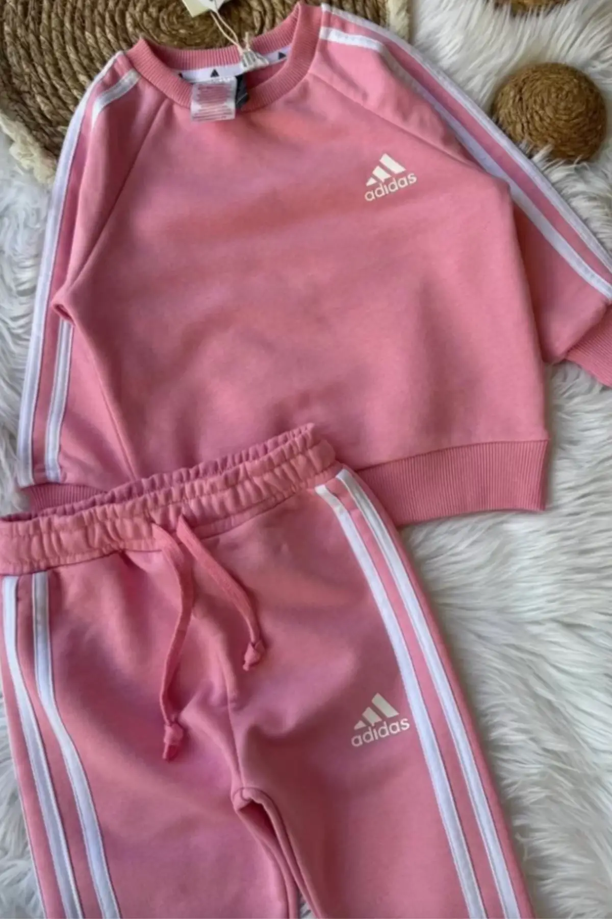 Kız Çocuk Çizgili Pembe Takım