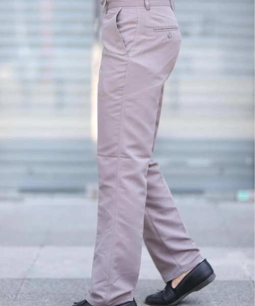 Klasik Kesim Bej Renk Mevsimlik Yan Cepli Keten Poliviskon Kumaş Baba Pantolonu Kumaş Pantolon