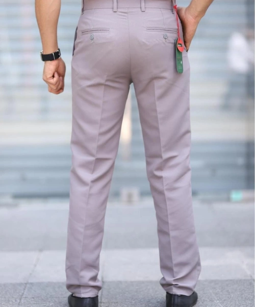 Klasik Kesim Bej Renk Mevsimlik Yan Cepli Keten Poliviskon Kumaş Baba Pantolonu Kumaş Pantolon