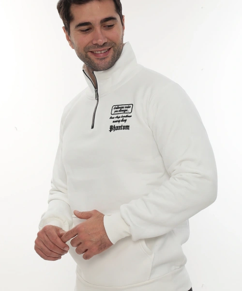 Erkek Beyaz Standart Fit Normal Kesim Içi Polarlı Yarım Fermuarlı Dik Bato Yaka Pamuklu Sweatshirt