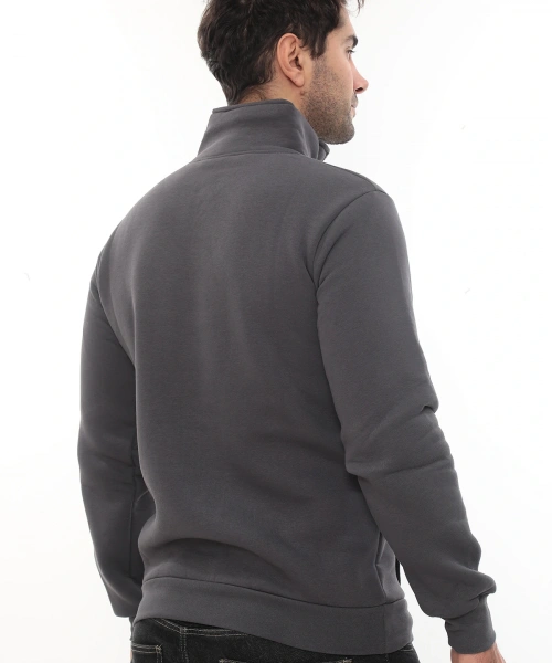 Erkek Füme Standart Fit Normal Kesim Içi Polarlı Yarım Fermuarlı Dik Bato Yaka Pamuklu Sweatshirt