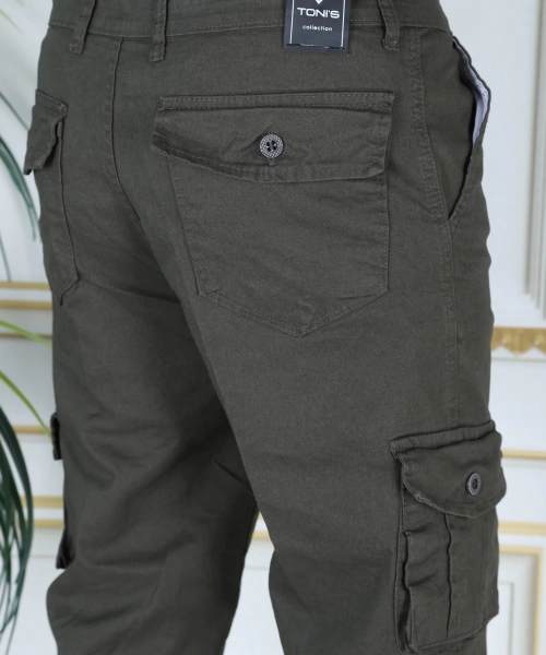 Haki Erkek Regular Fit Rahat Kesim Kapri Likralı Gabardin Diz Altı Kargo Cepli Bermuda Kapri