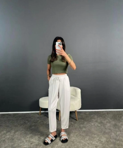 Kadın Beyaz Renk Beli Lastikli Modal Kumaş Çımalı Bilek Pantolon Yumuşak Dokulu Şık Bağcıklı Pantolon