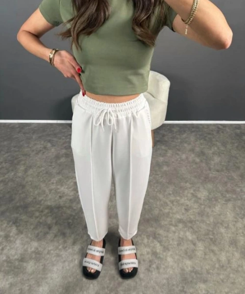 Kadın Beyaz Renk Beli Lastikli Modal Kumaş Çımalı Bilek Pantolon Yumuşak Dokulu Şık Bağcıklı Pantolon