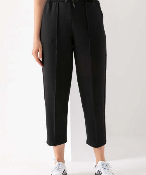 Kadın Siyah Beli Lastikli Modal Kumaş Çımalı Bilek Pantolon Yumuşak Dokulu Şık Bağcıklı Pantolon