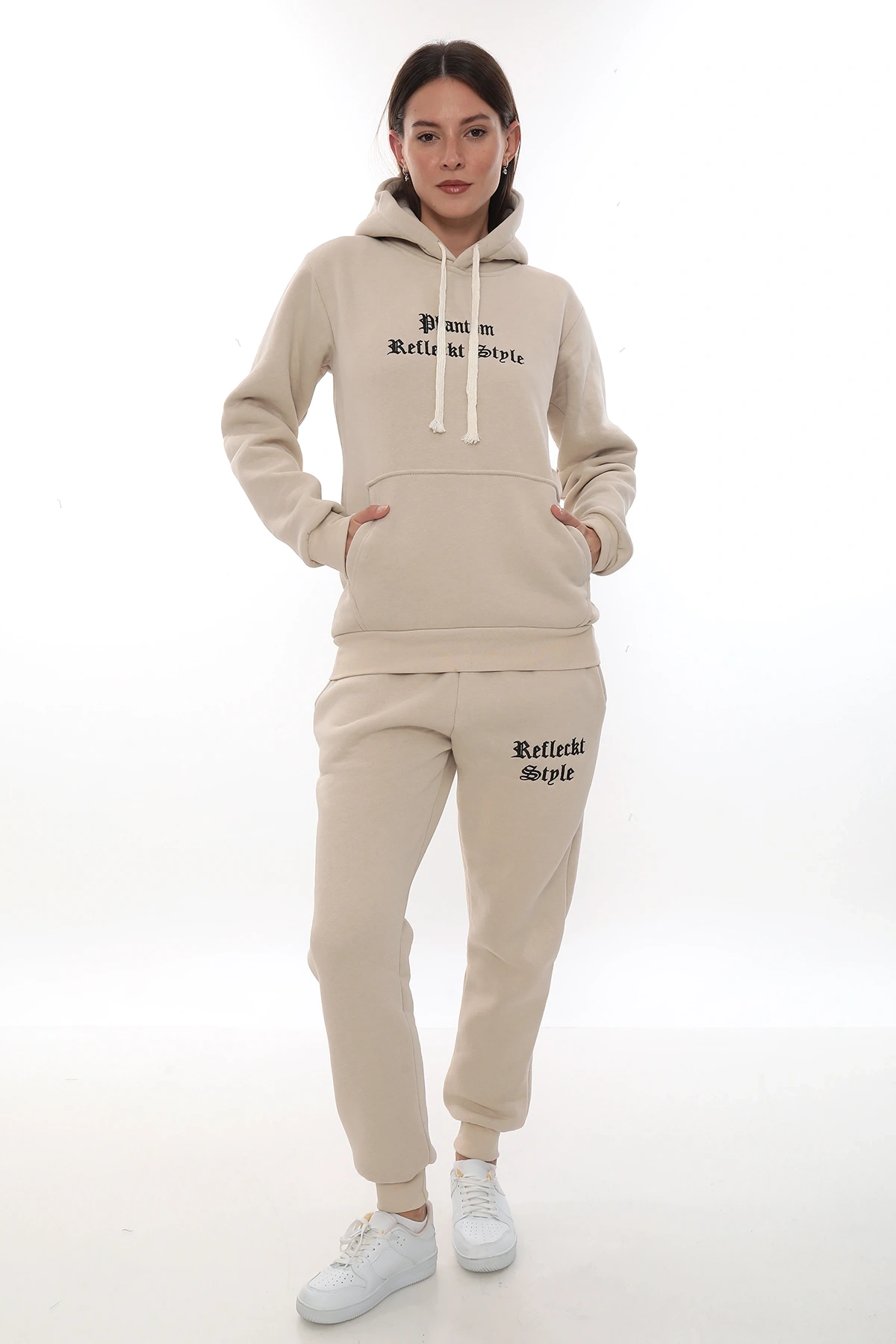Bej Şık Polarlı Kadın Eşofman Takımı Paça Lastikli Cepli Kapüşonlu Nakış Detaylı Compact Takım