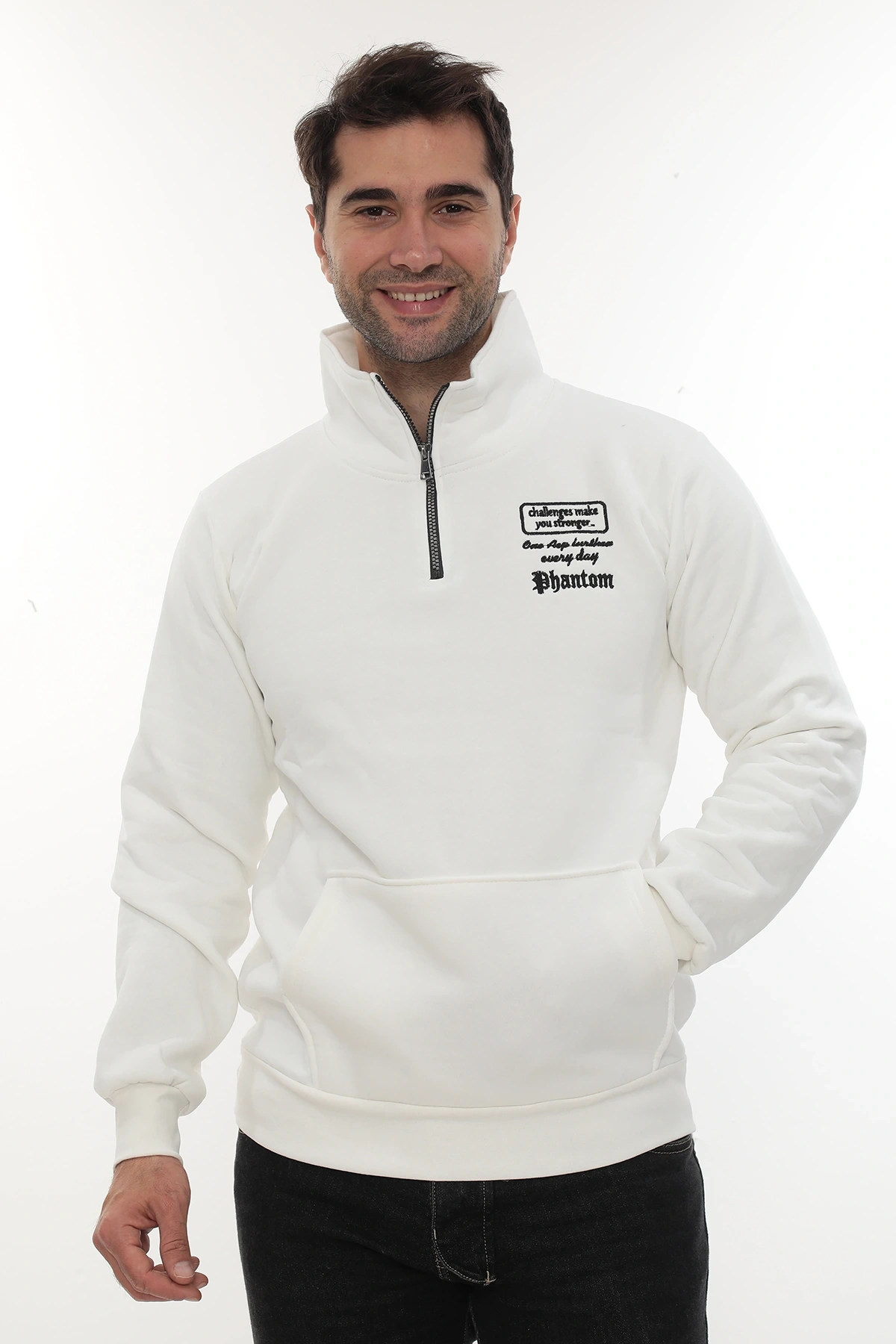 Erkek Beyaz Standart Fit Normal Kesim Içi Polarlı Yarım Fermuarlı Dik Bato Yaka Pamuklu Sweatshirt