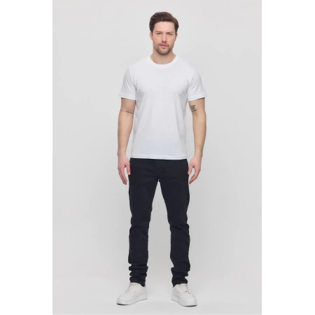 Erkek Beyaz Likralı Şık Pamuklu Slim Fit Dar Kesim Bisiklet Yaka Basic Tişört