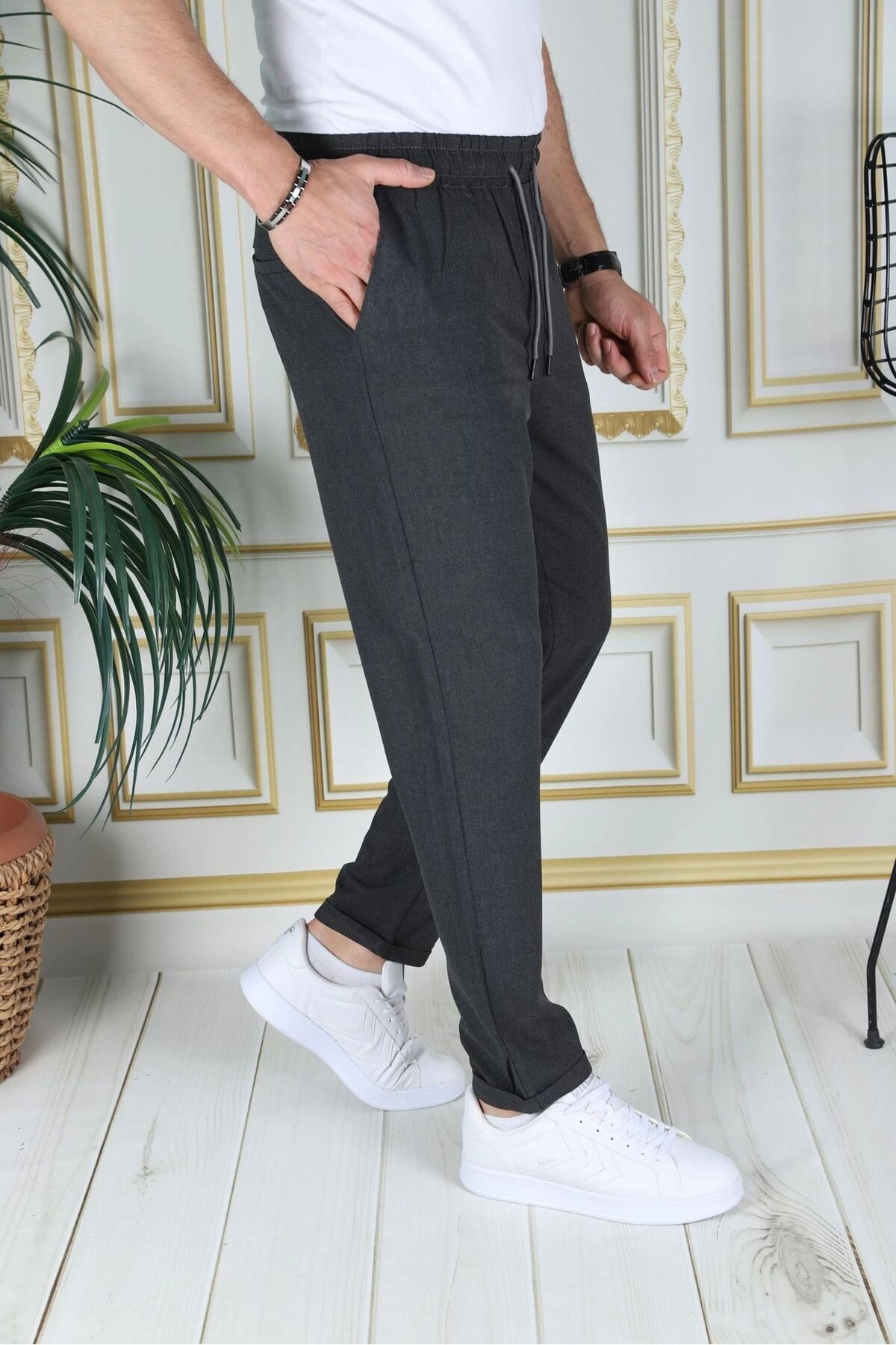 Erkek Koyu Gri Italyan Kesim Esnek Slim Fit Likralı Lastikli Duble Paça Kumaş Pantolon Okul