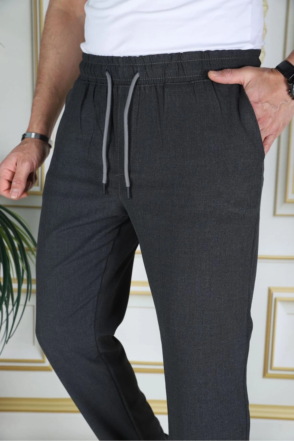 Erkek Koyu Gri Italyan Kesim Esnek Slim Fit Likralı Lastikli Duble Paça Kumaş Pantolon Okul
