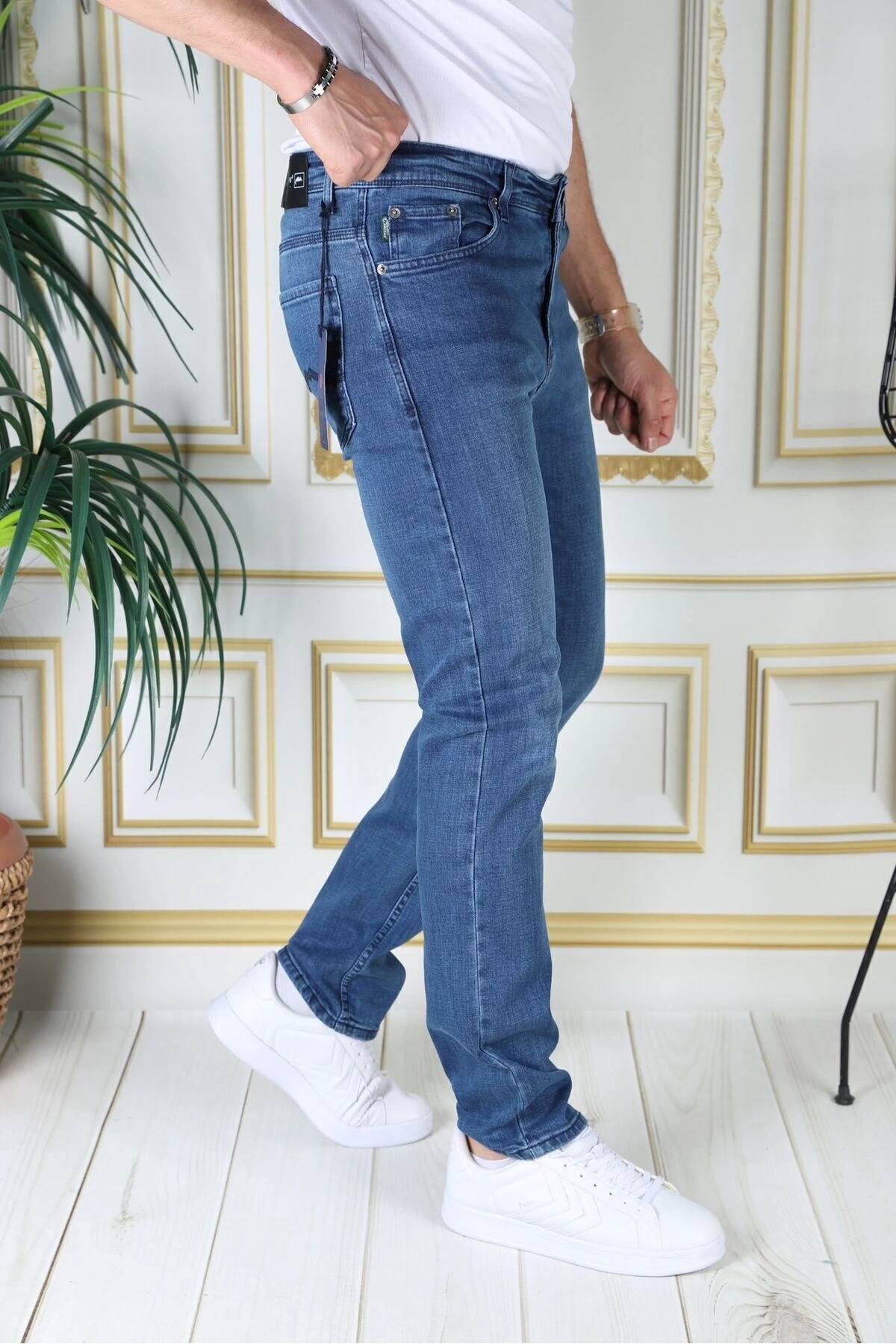 Erkek Açık Mavi Renk Regular Fit Rahat Kesim Esnek Likralı Denim Jeans Şık Kot Pantolon