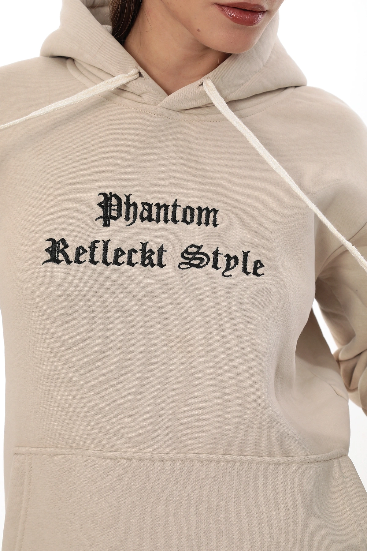 Bej Şık Polarlı Kadın Eşofman Takımı Paça Lastikli Cepli Kapüşonlu Nakış Detaylı Compact Takım