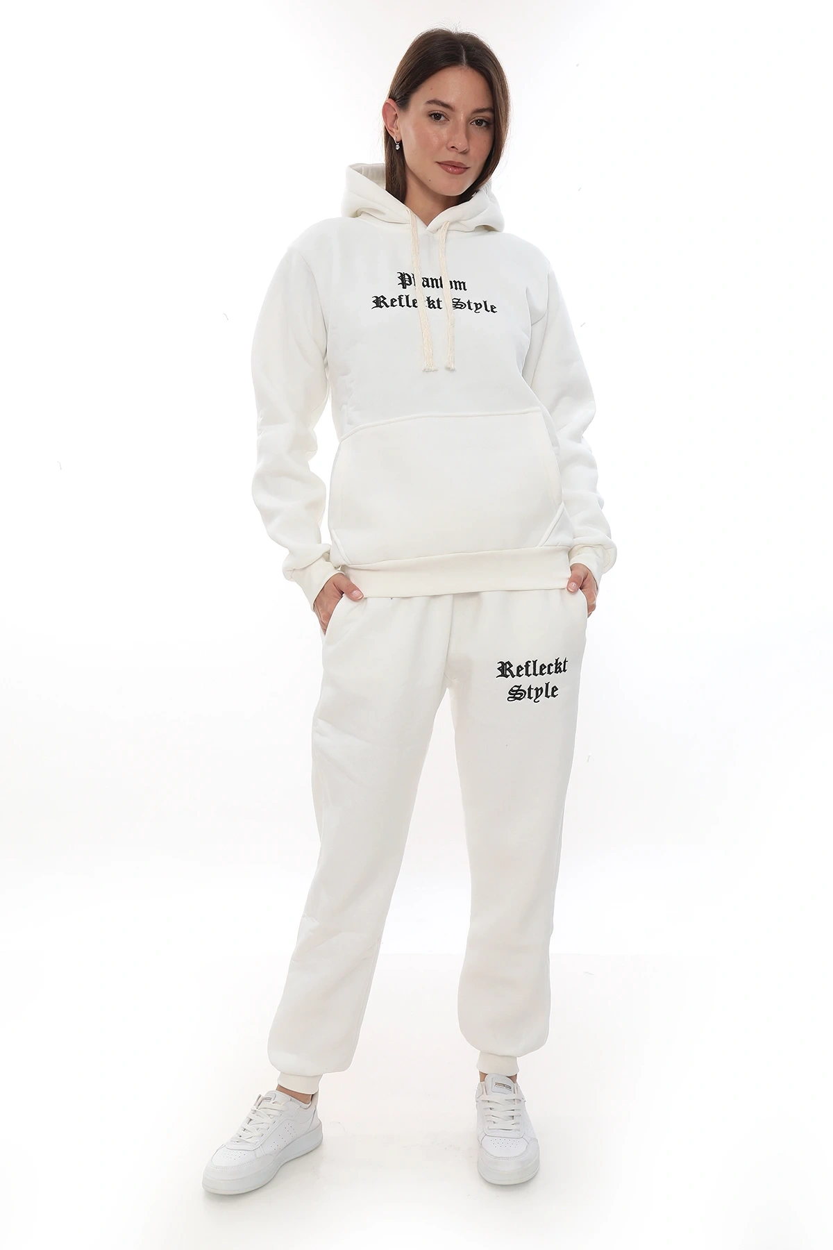 Beyaz Şık Polarlı Kadın Eşofman Takımı Paça Lastikli Cepli Kapüşonlu Nakış Detaylı Compact Takım