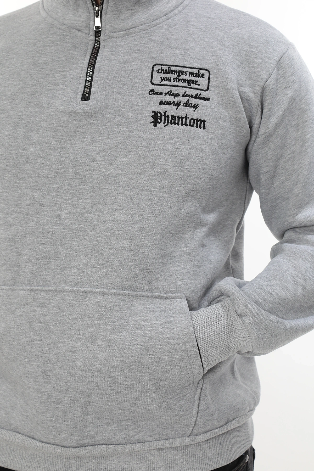 Erkek Açık Gri Standart Fit Normal Kesim Içi Polarlı Yarım Fermuarlı Dik Bato Yaka Pamuklu Sweatshirt