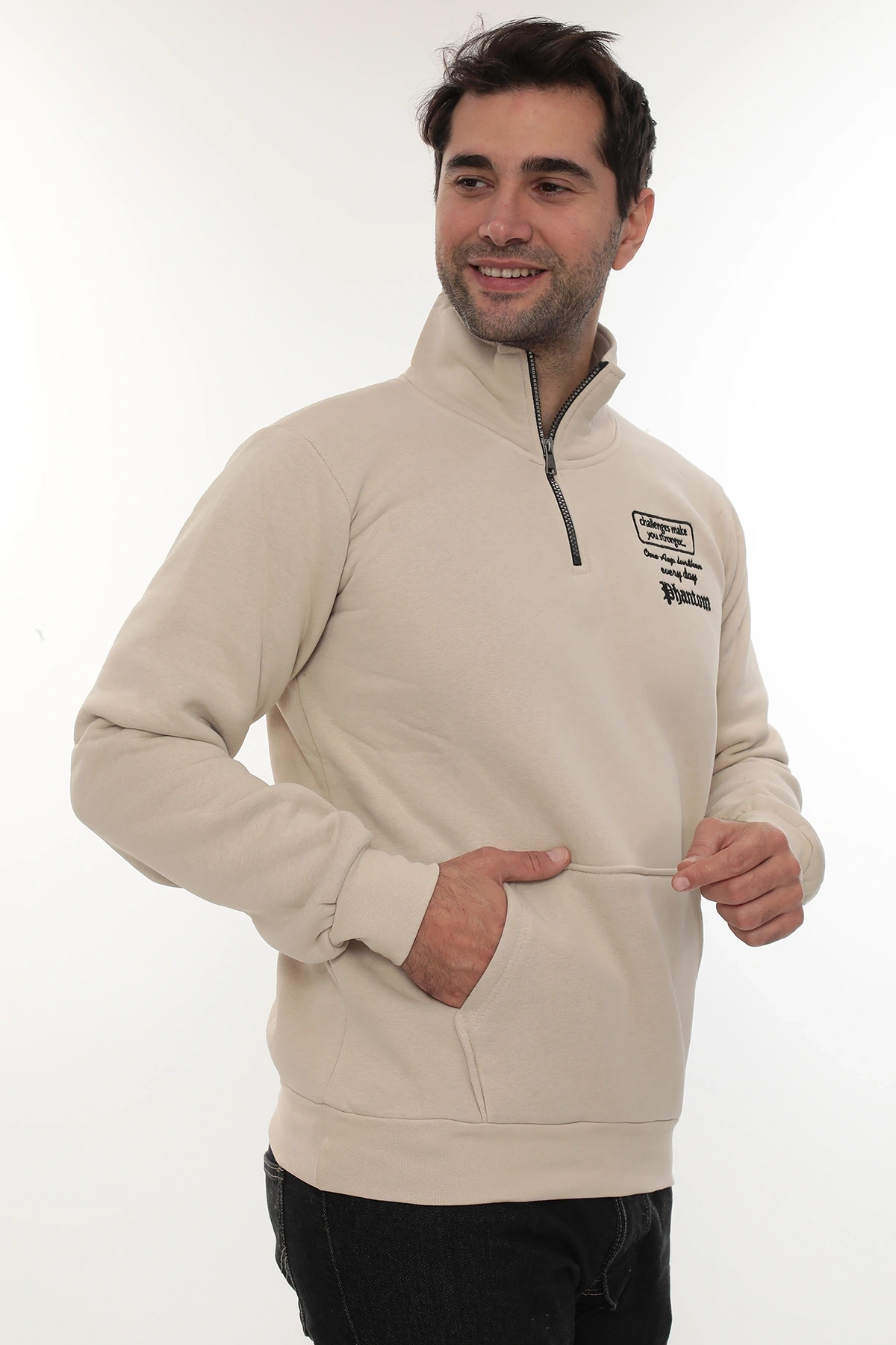 Erkek Bej Standart Fit Normal Kesim Içi Polarlı Yarım Fermuarlı Dik Bato Yaka Pamuklu Sweatshirt