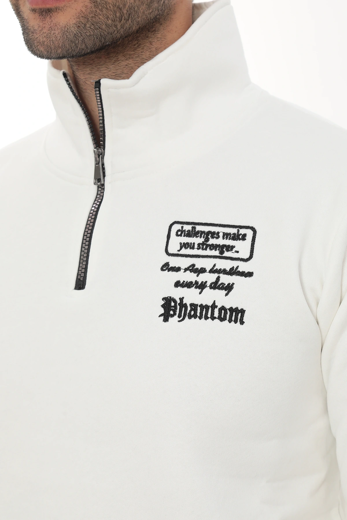 Erkek Beyaz Standart Fit Normal Kesim Içi Polarlı Yarım Fermuarlı Dik Bato Yaka Pamuklu Sweatshirt