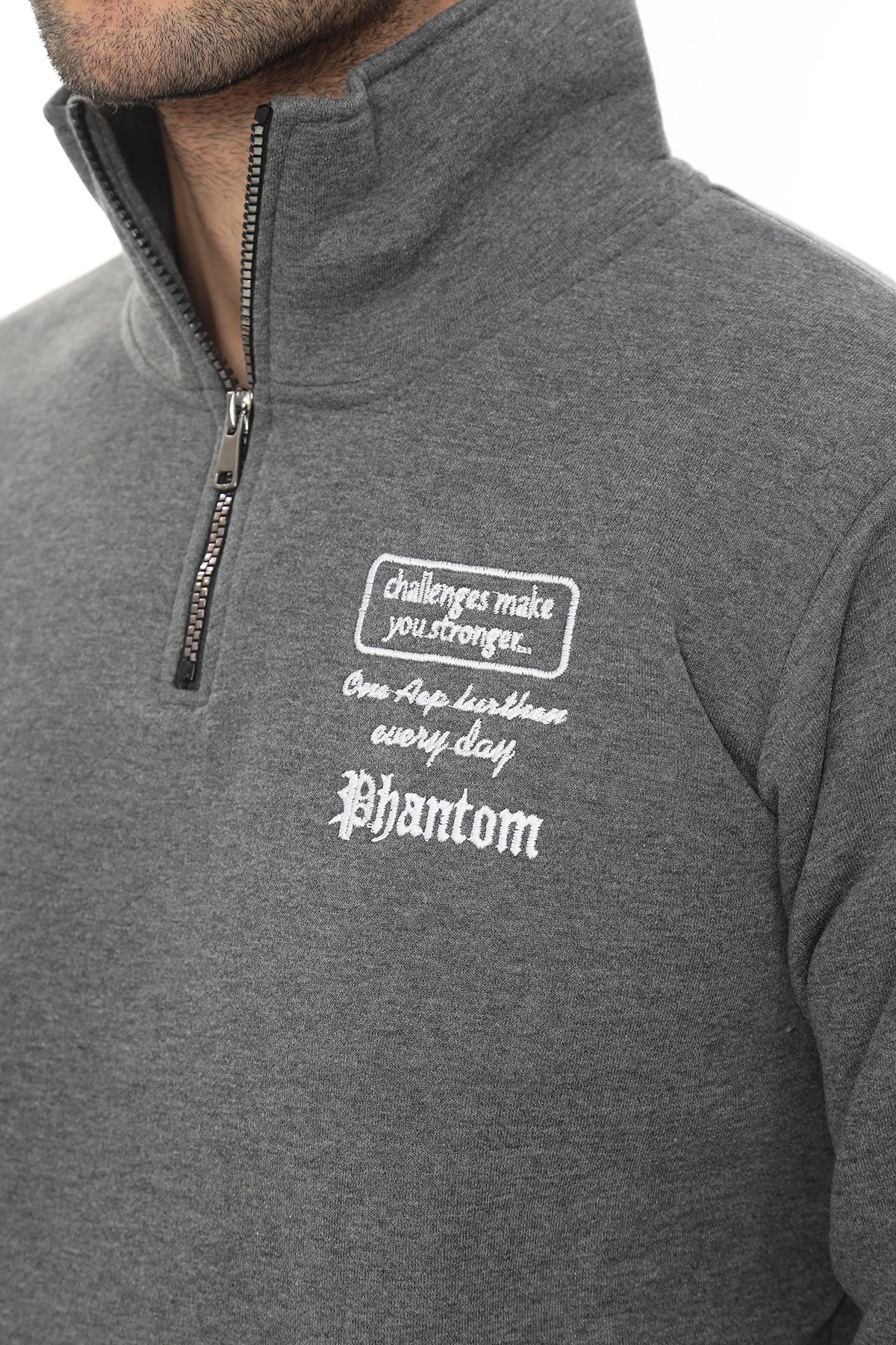 Erkek Gri Standart Fit Normal Kesim Içi Polarlı Yarım Fermuarlı Dik Bato Yaka Pamuklu Sweatshirt