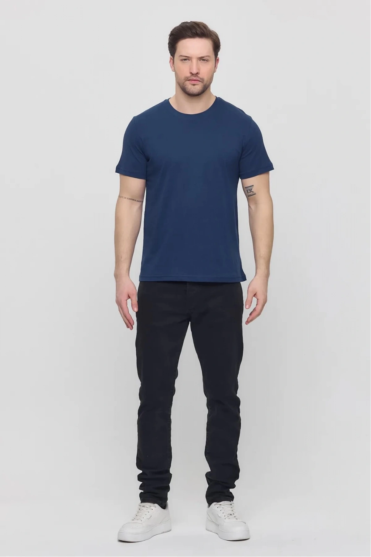 Erkek Lacivert Likralı Şık Pamuklu Slim Fit Dar Kesim Bisiklet Yaka Basic Tişört