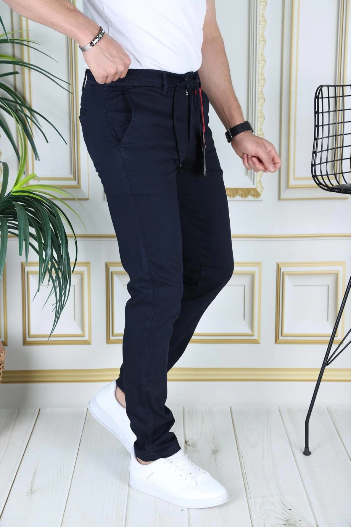 Erkek Lacivert Slim Fit Esnek Likralı Armürlü Keten Pantolon Bağcıklı Kemerli Beli Lastikli Şık Pantolon