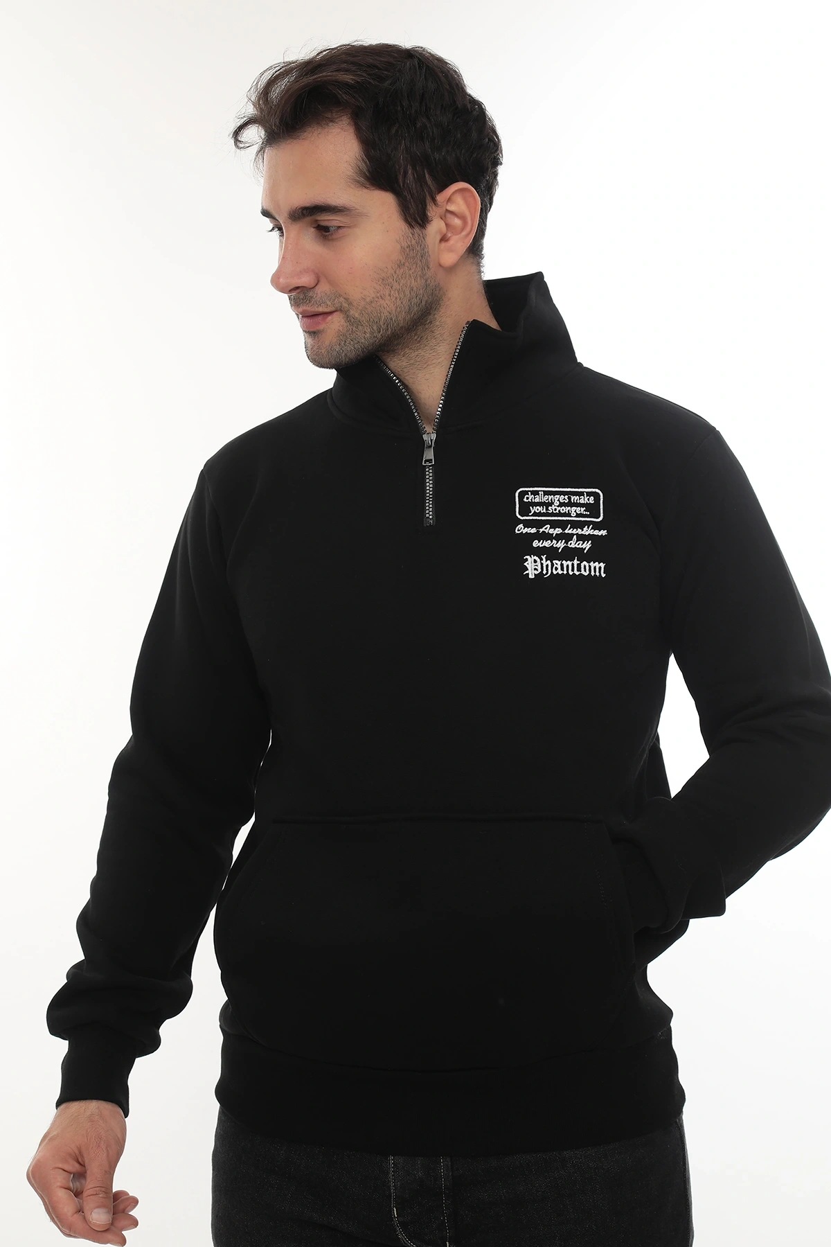 Erkek Siyah Standart Fit Normal Kesim Içi Polarlı Yarım Fermuarlı Dik Bato Yaka Pamuklu Sweatshirt