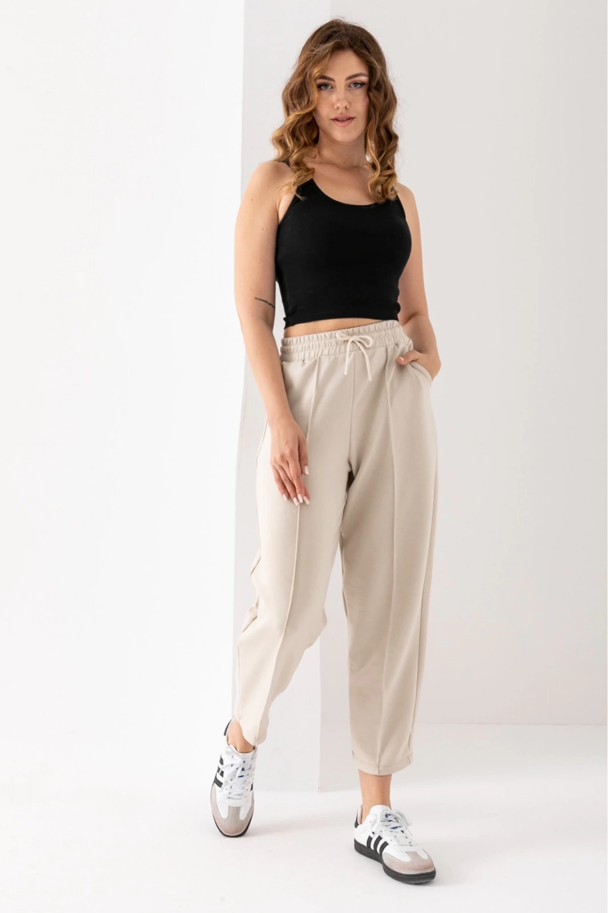 Kadın Bej Renk Beli Lastikli Modal Kumaş Çımalı Bilek Pantolon Yumuşak Dokulu Şık Bağcıklı Pantolon