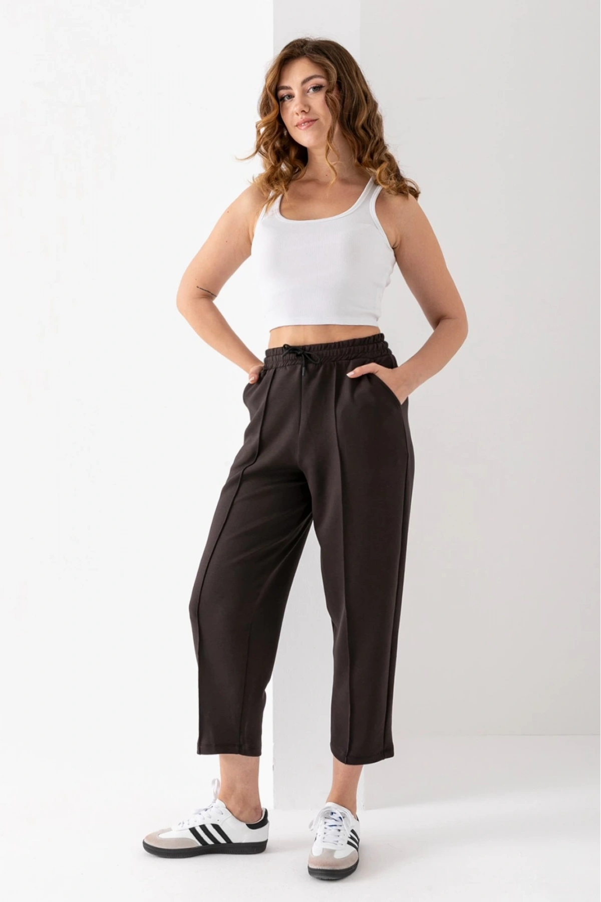 Kadın Kahverengi Beli Lastikli Modal Kumaş Çımalı Bilek Pantolon Yumuşak Dokulu Şık Bağcıklı Pantolon