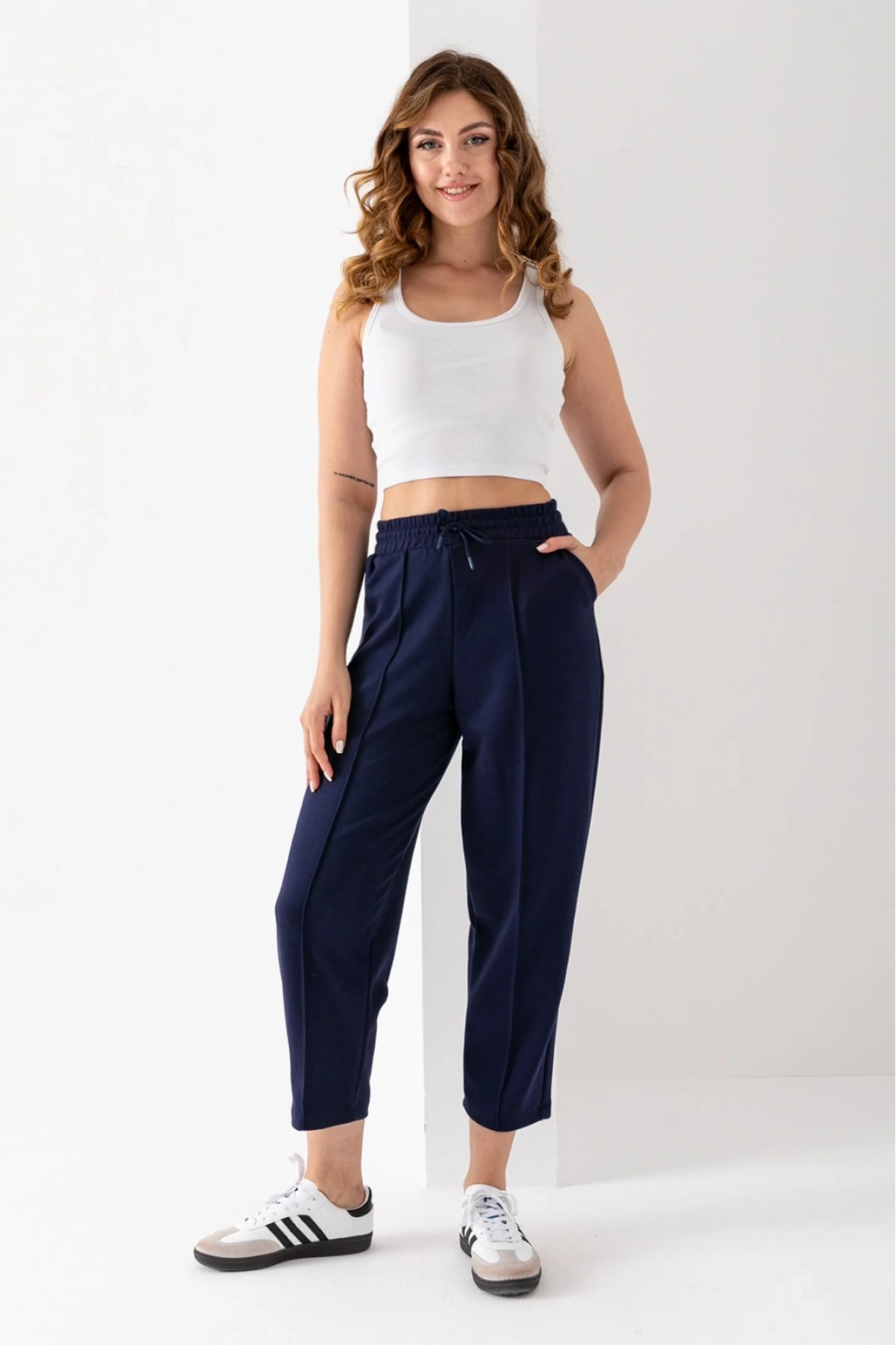 Kadın Lacivert Beli Lastikli Modal Kumaş Çımalı Bilek Pantolon Yumuşak Dokulu Şık Bağcıklı Pantolon