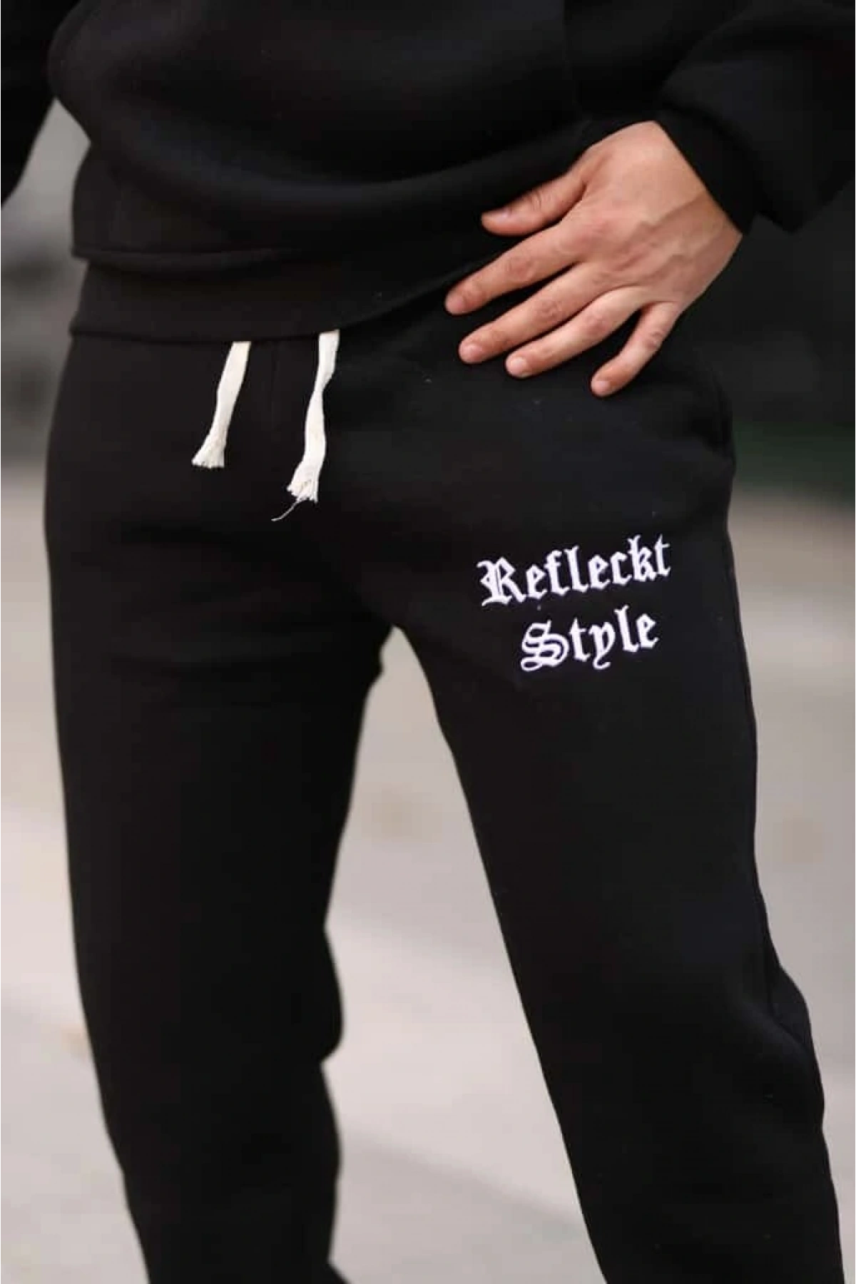 Siyah Şık İçi Polarlı Erkek Eşofman Takımı Paça Lastikli Cepli Kapüşonlu Nakış Detaylı Compact Takım
