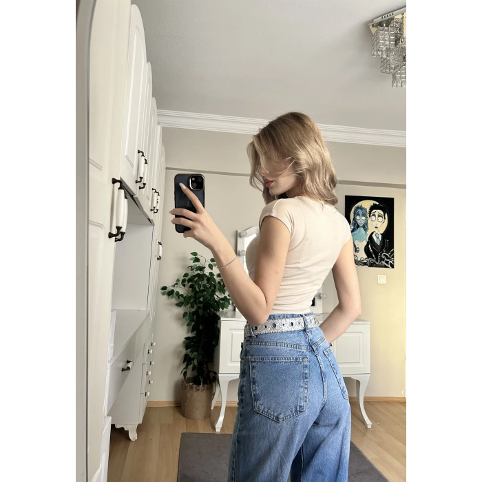 Bej Basic Crop Tshirt