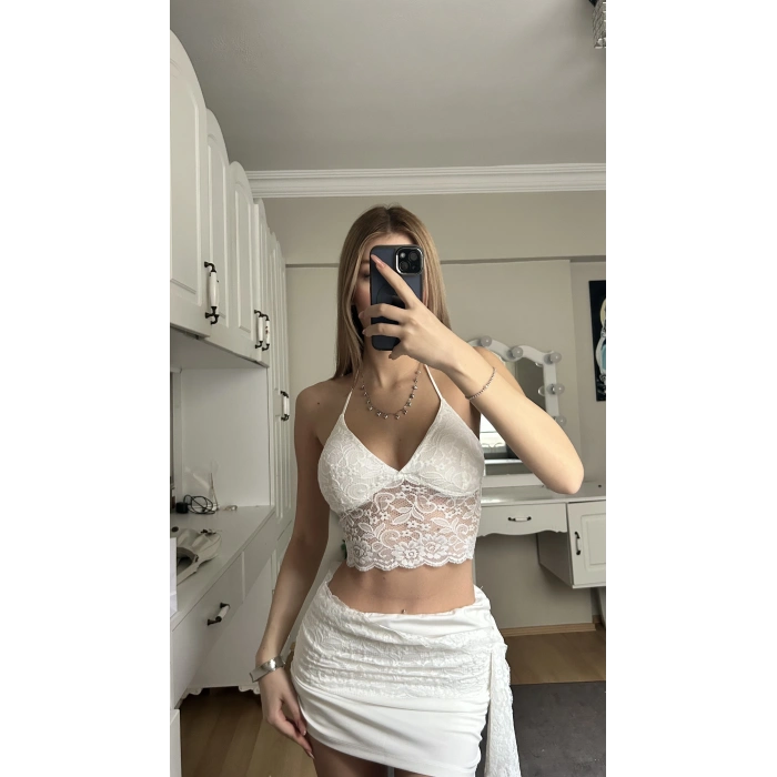 Beyaz Dantelli Büstiyer Etek Takım