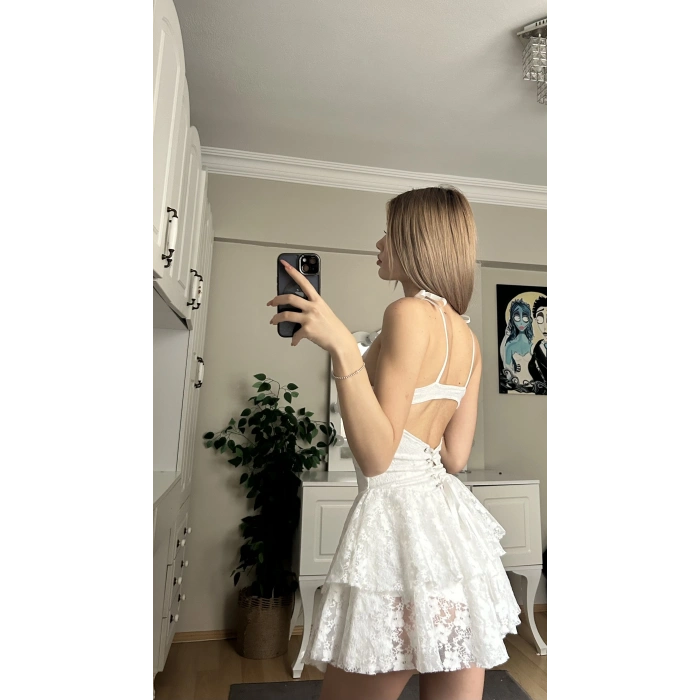 Beyaz Askılı Sırt Detay Prenses Elbise
