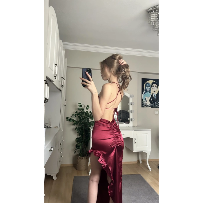 Bordo Saten Sırt Detay Yırtmaçlı Elbise