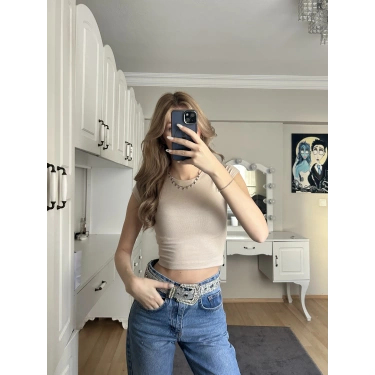 Bej Basic Crop Tshirt